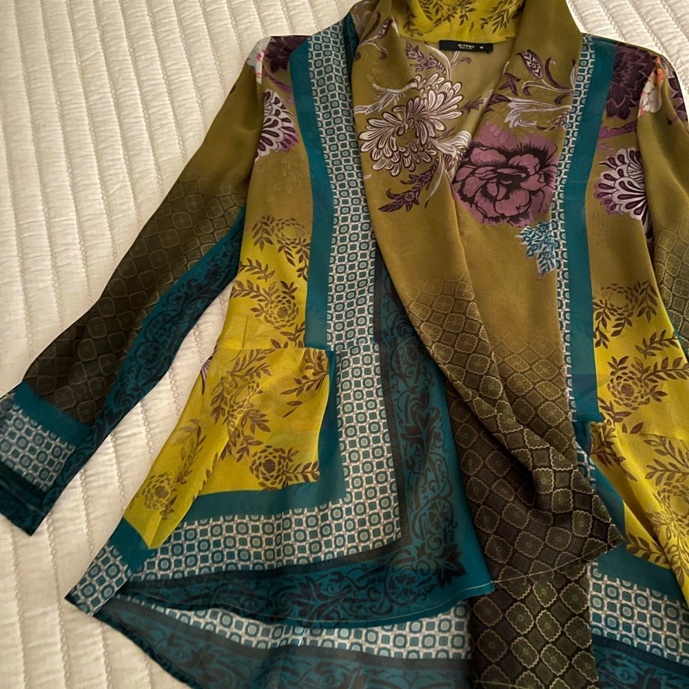 ETRO Italian botton down blouse